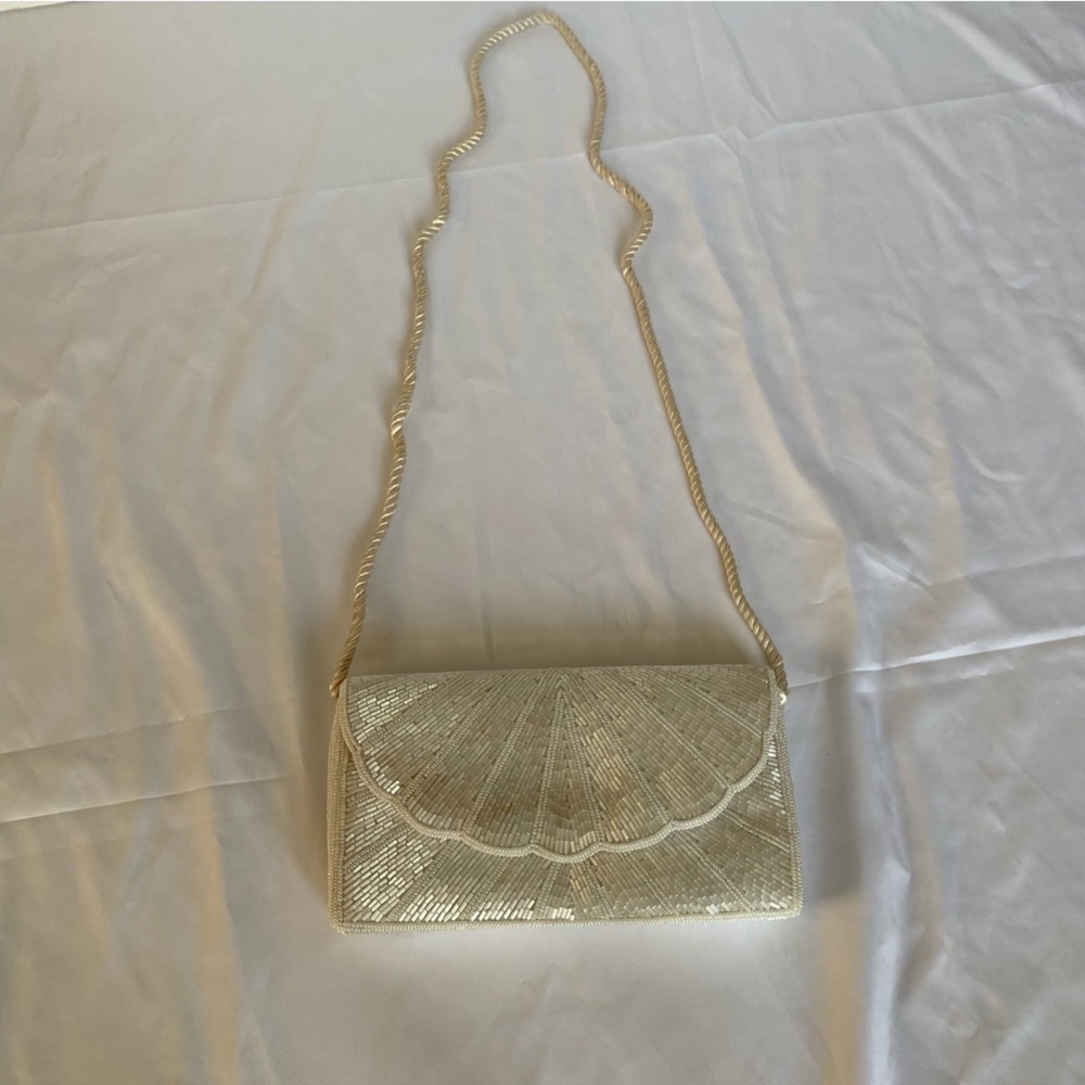 Purse - Picture 2 of 6